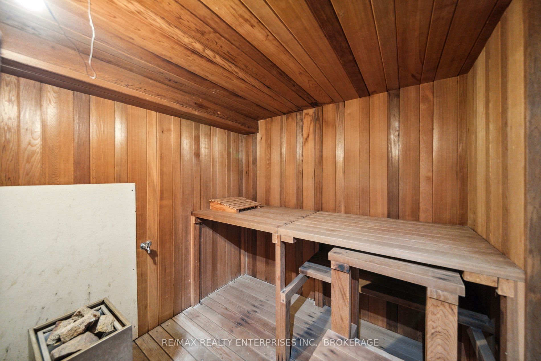 Listing W5897429 - Large Photo # 36