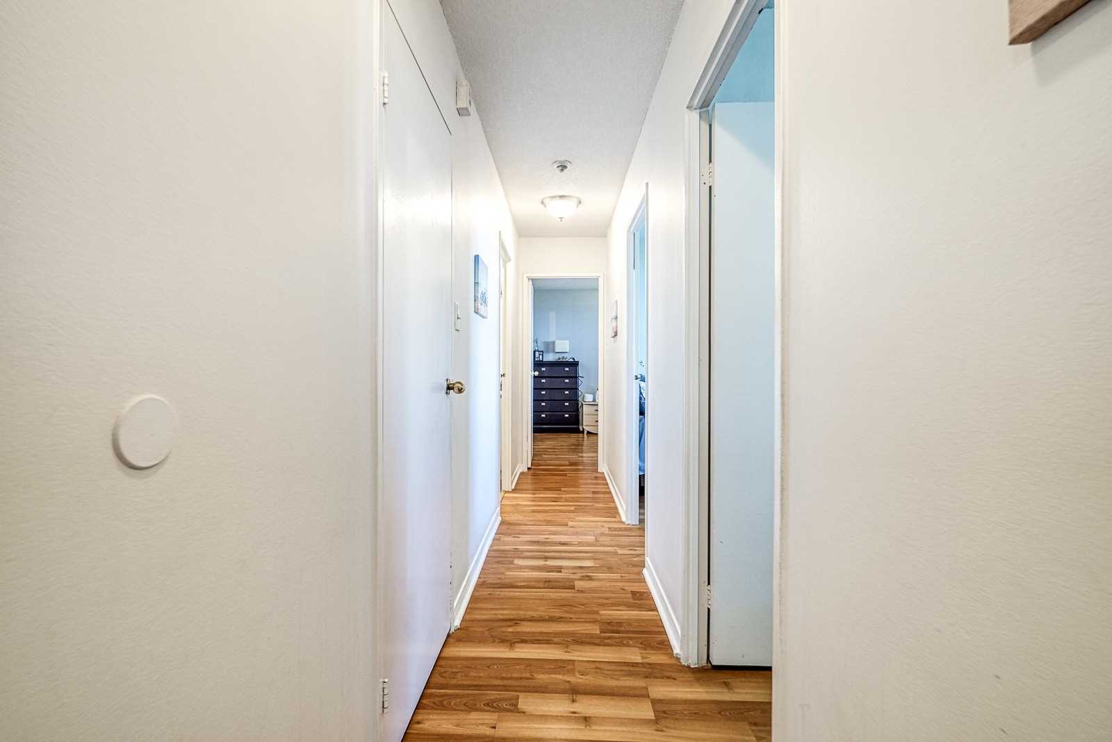 Listing W5897715 - Large Photo # 15