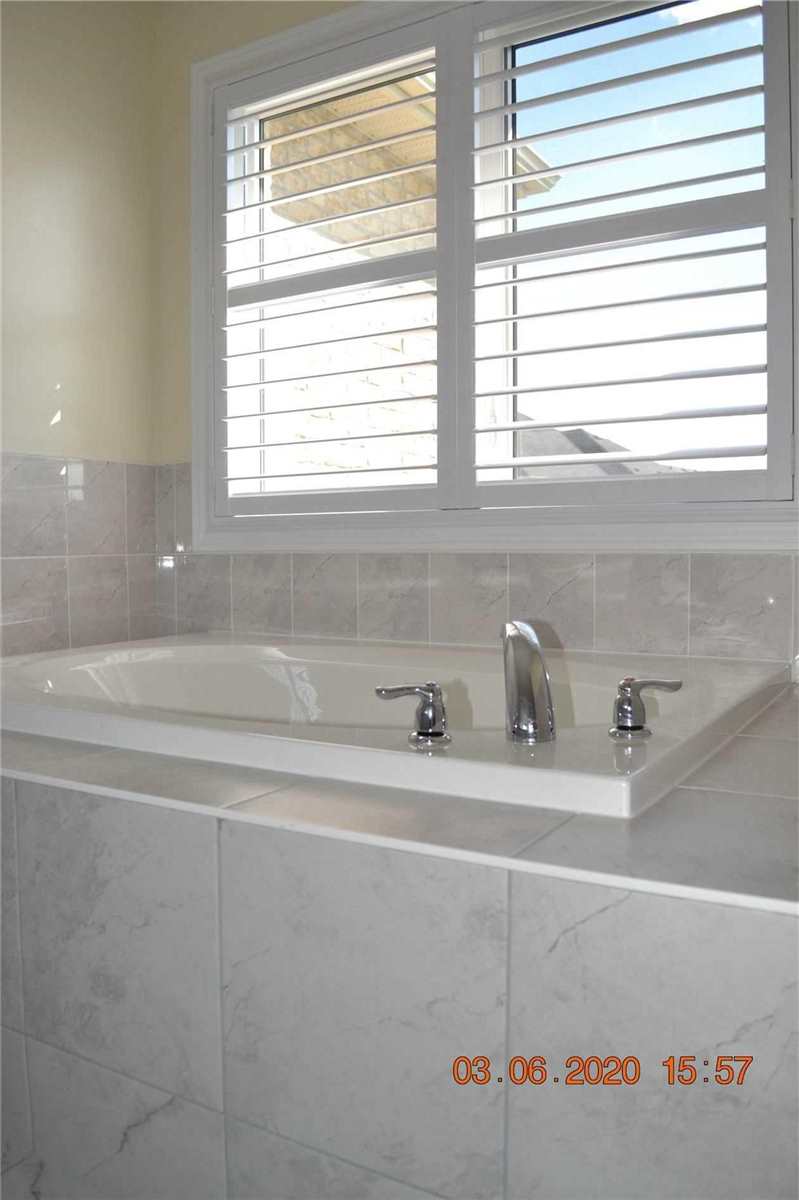 Listing W5898417 - Large Photo # 14