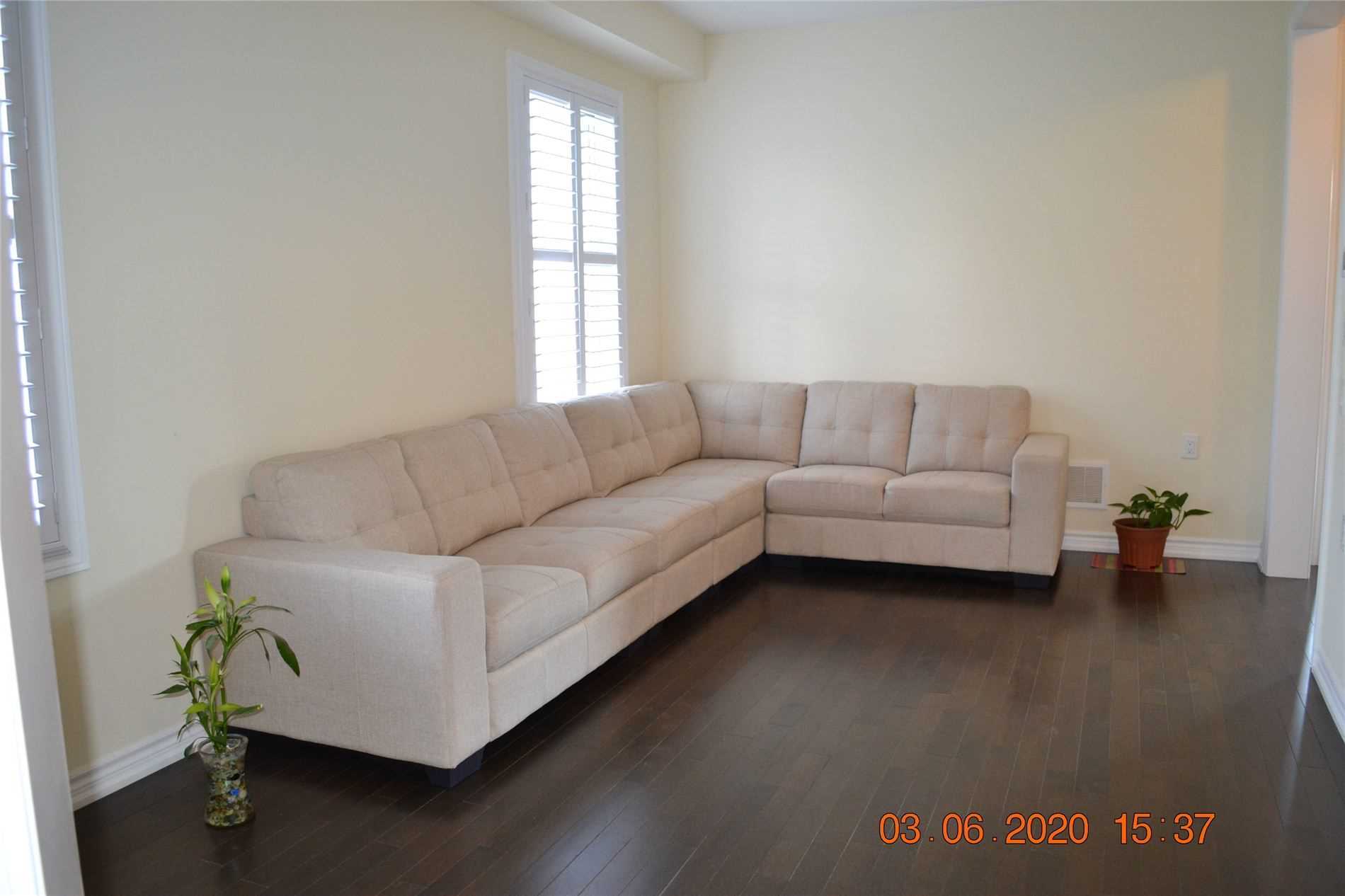 Listing W5898417 - Large Photo # 3