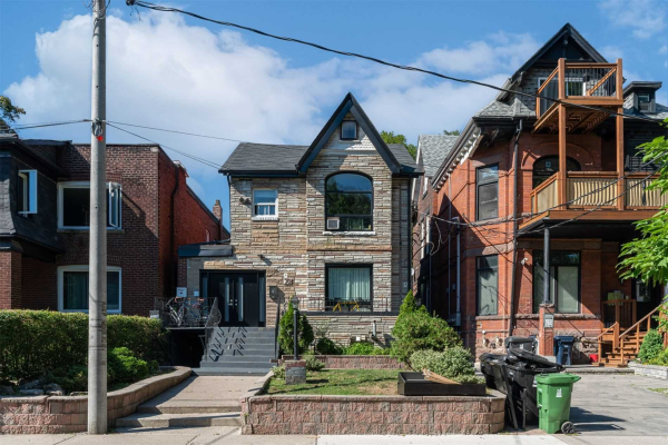 70 Melbourne Ave, Toronto