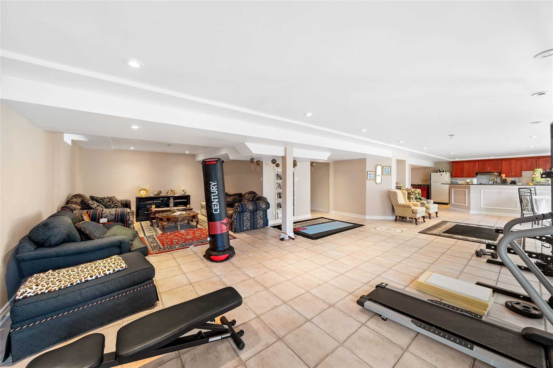 2166 Erin Centre Blvd