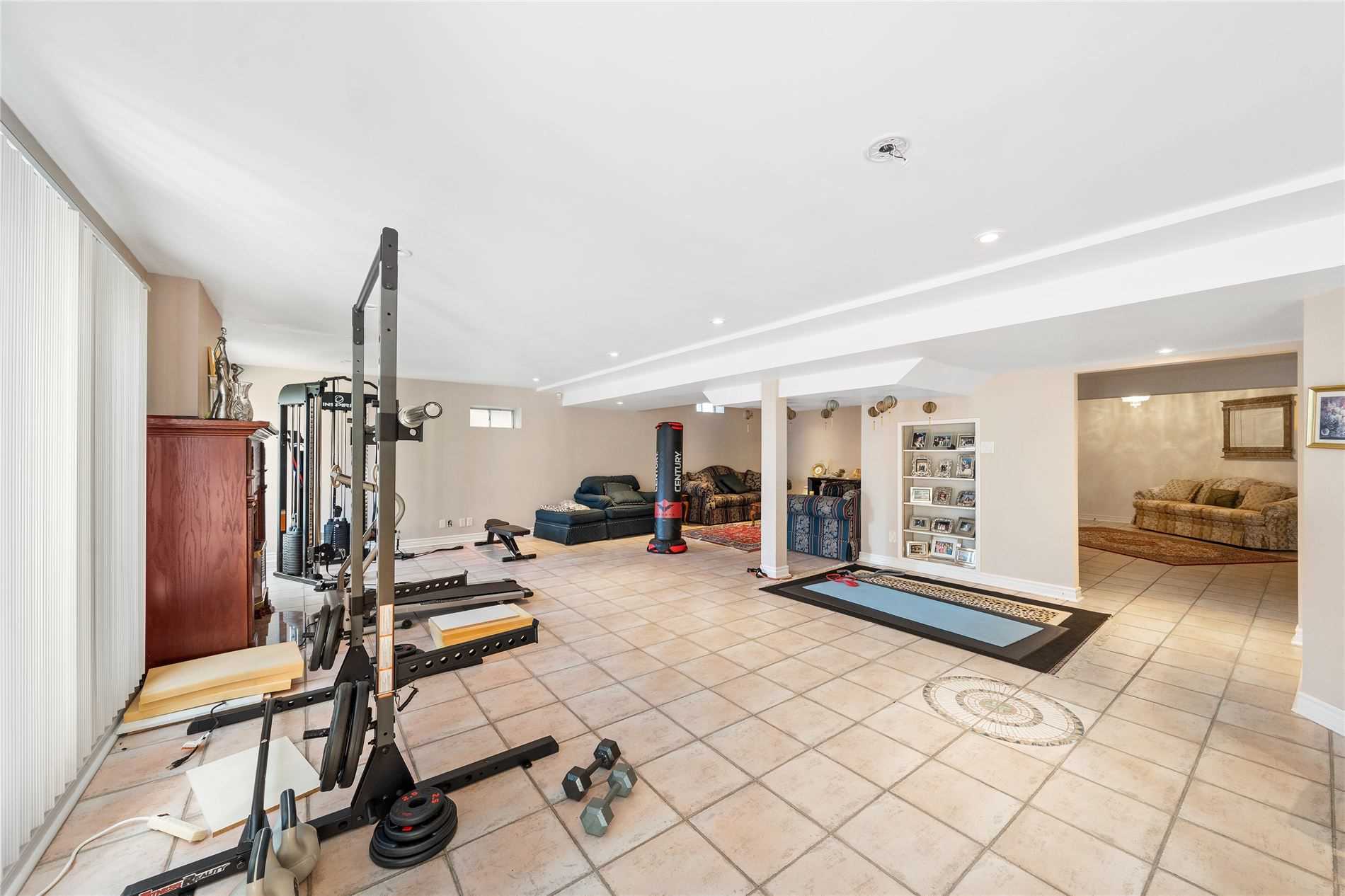 2166 Erin Centre Blvd