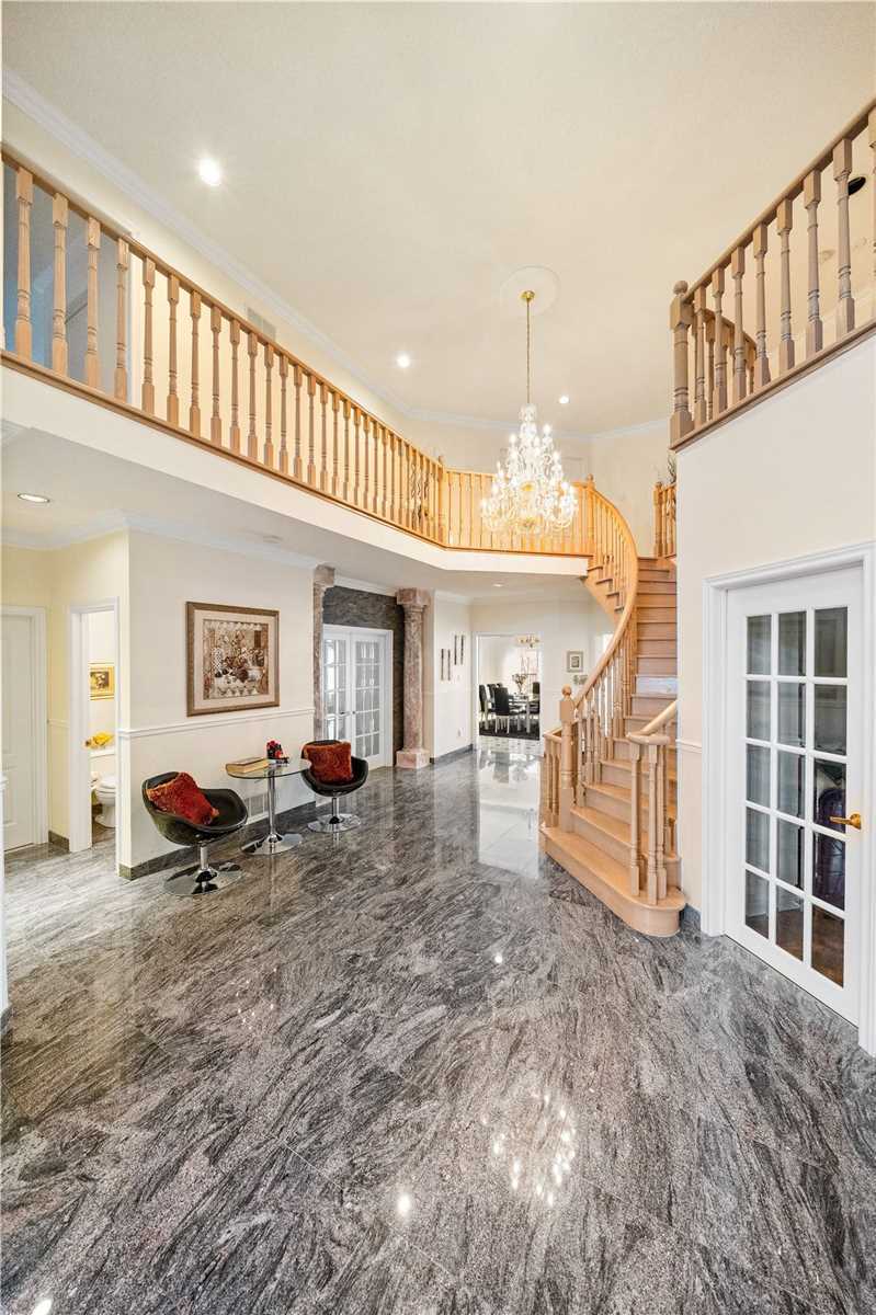 2166 Erin Centre Blvd