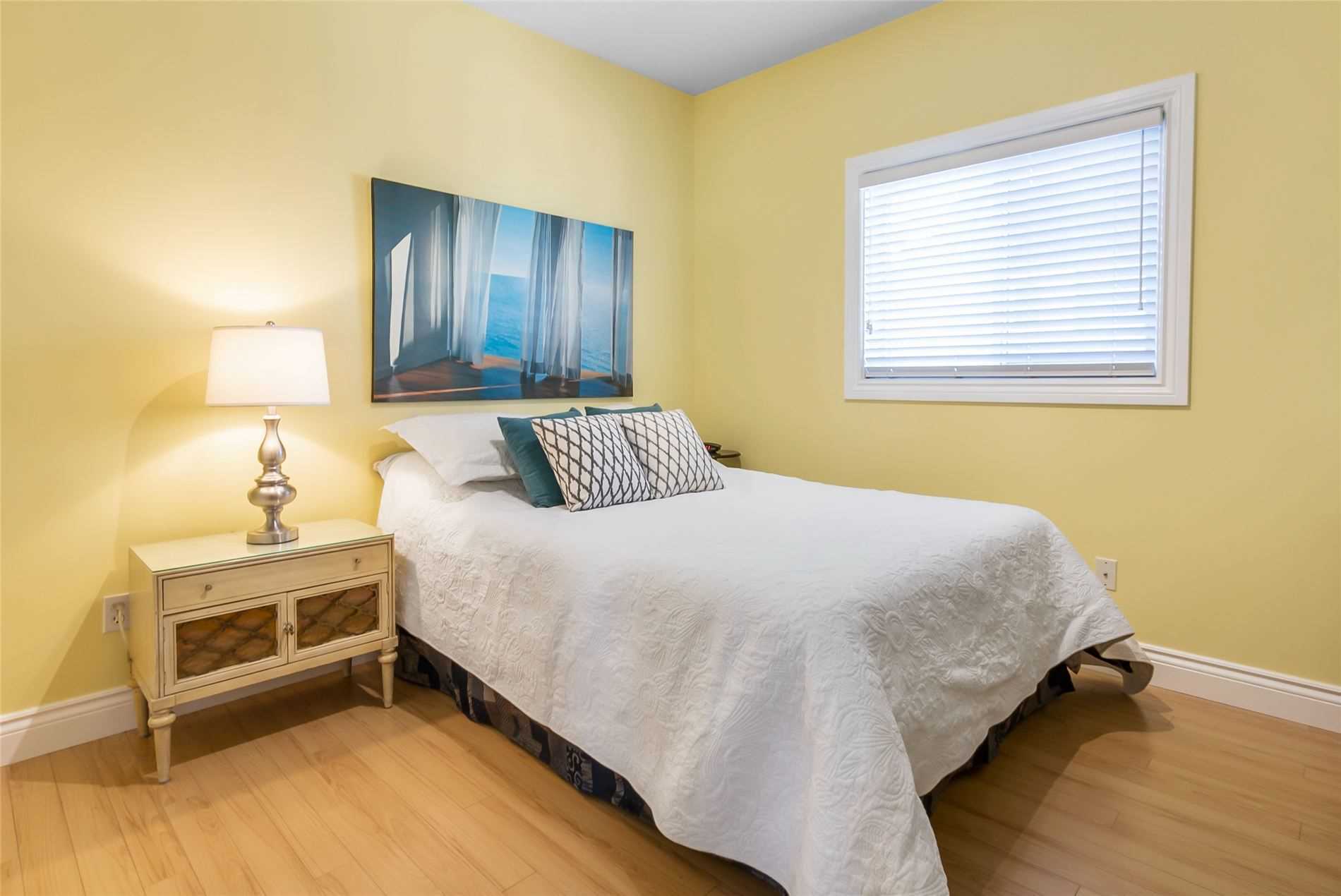 Listing W5898775 - Large Photo # 12