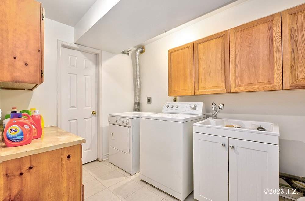 Listing W5898877 - Large Photo # 33