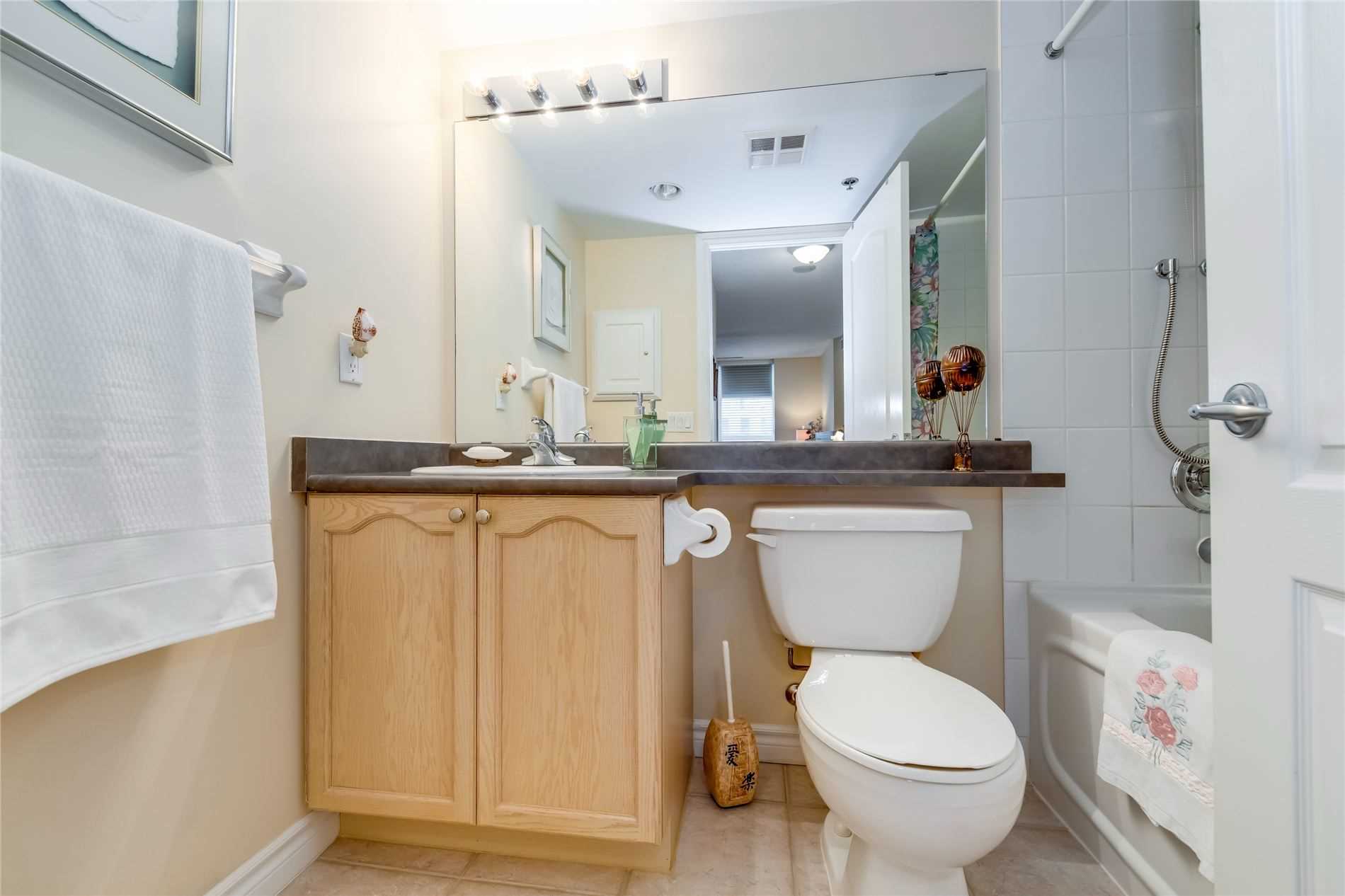Listing W5899839 - Large Photo # 31