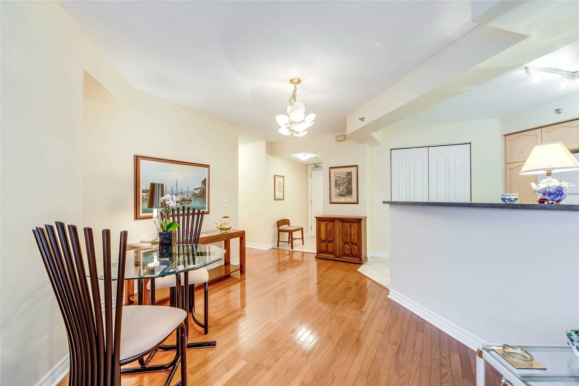 Listing W5899839 - Large Photo # 15