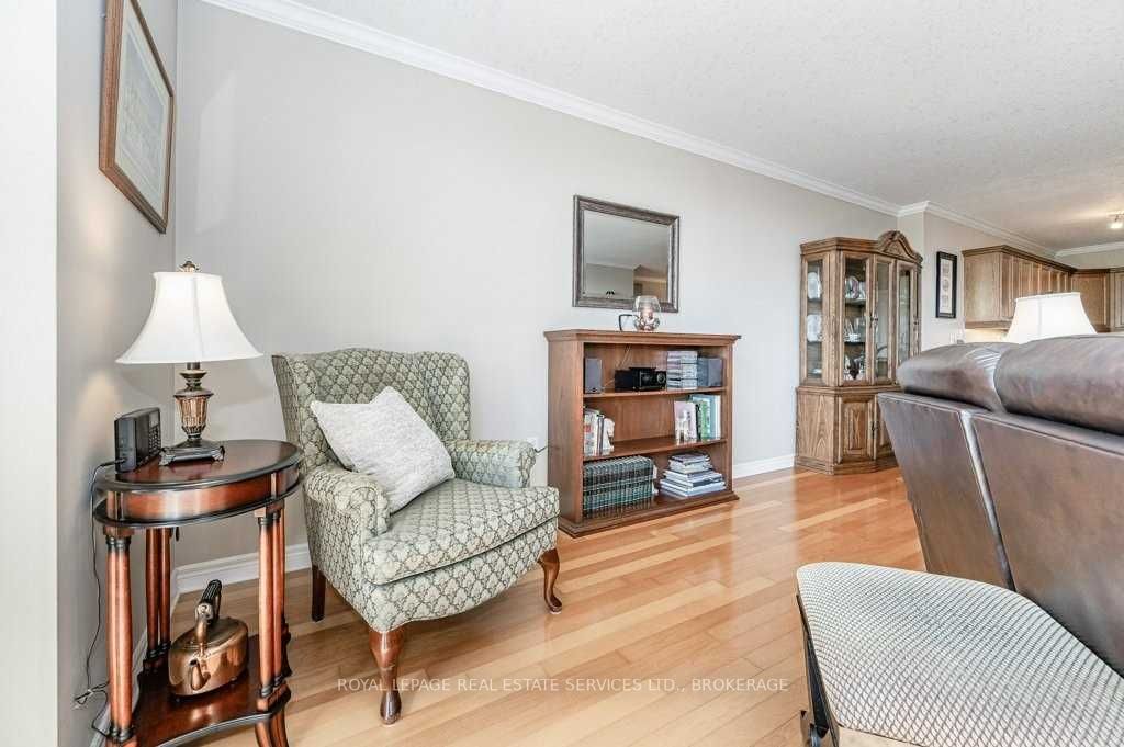 Listing W5899853 - Large Photo # 21