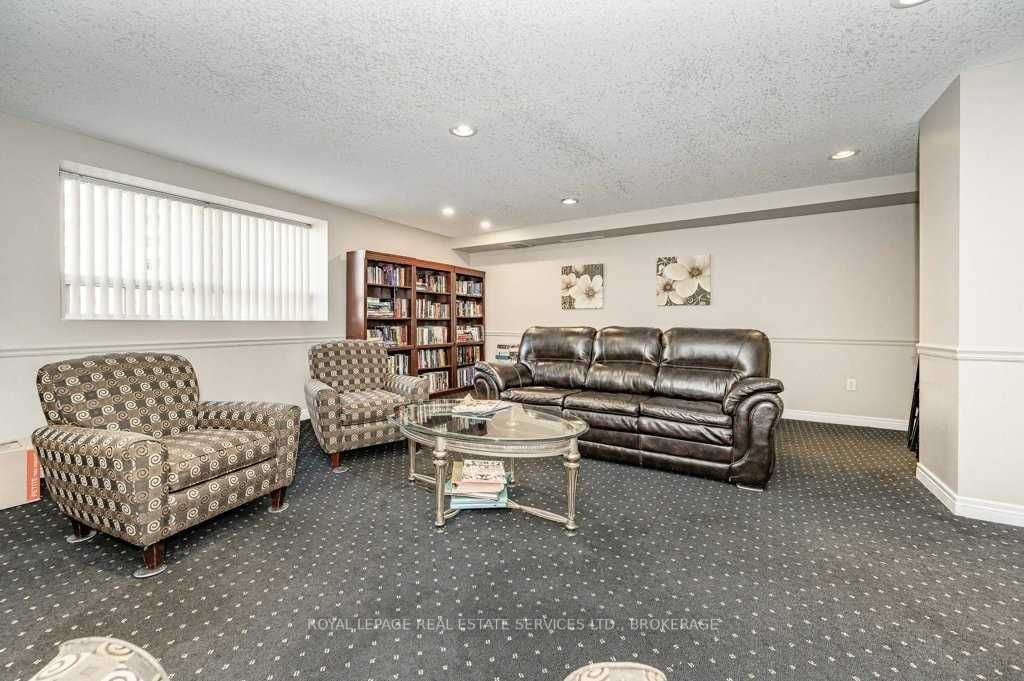 Listing W5899853 - Large Photo # 32