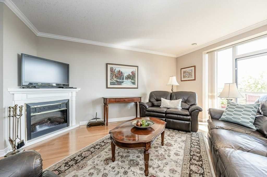 Listing W5899853 - Large Photo # 18