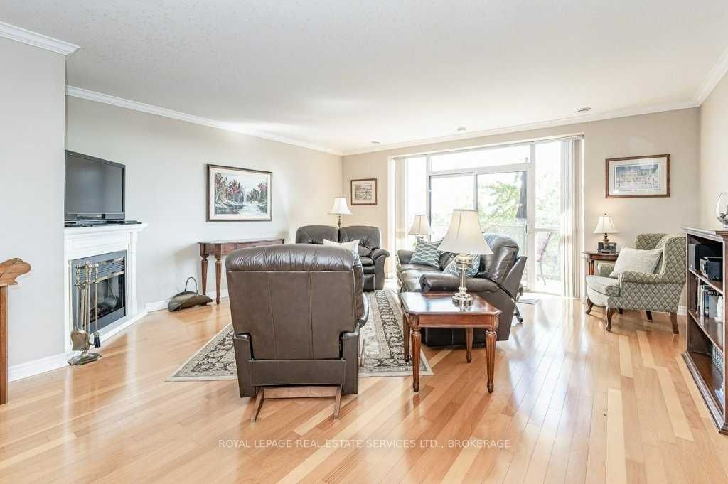 Listing W5899853 - Large Photo # 16