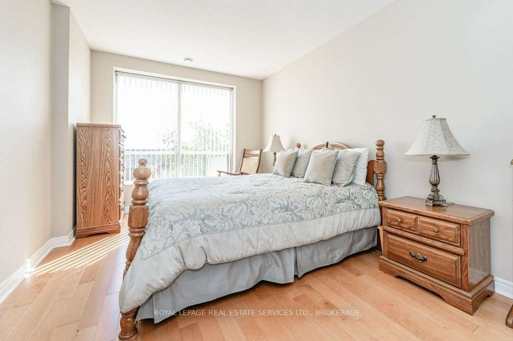 Listing W5899853 - Large Photo # 27