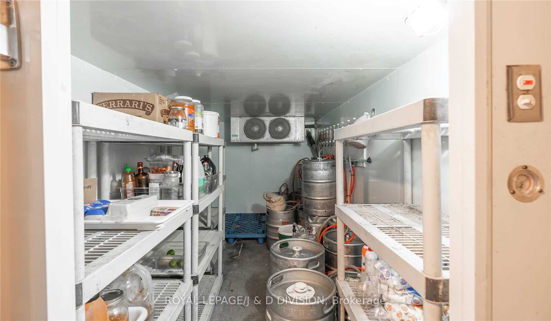 Listing W5900472 - Large Photo # 29