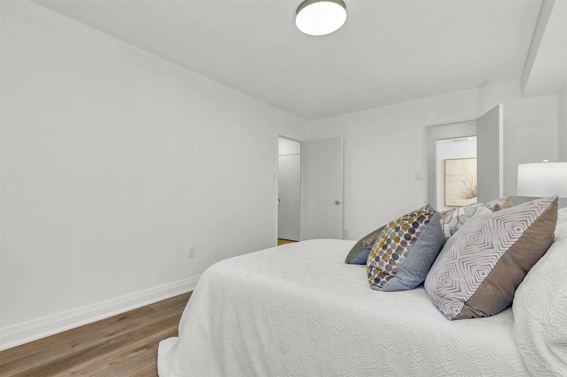 Listing W5900599 - Large Photo # 22
