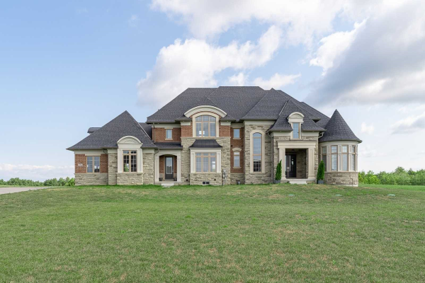 276 Amos Dr, Caledon