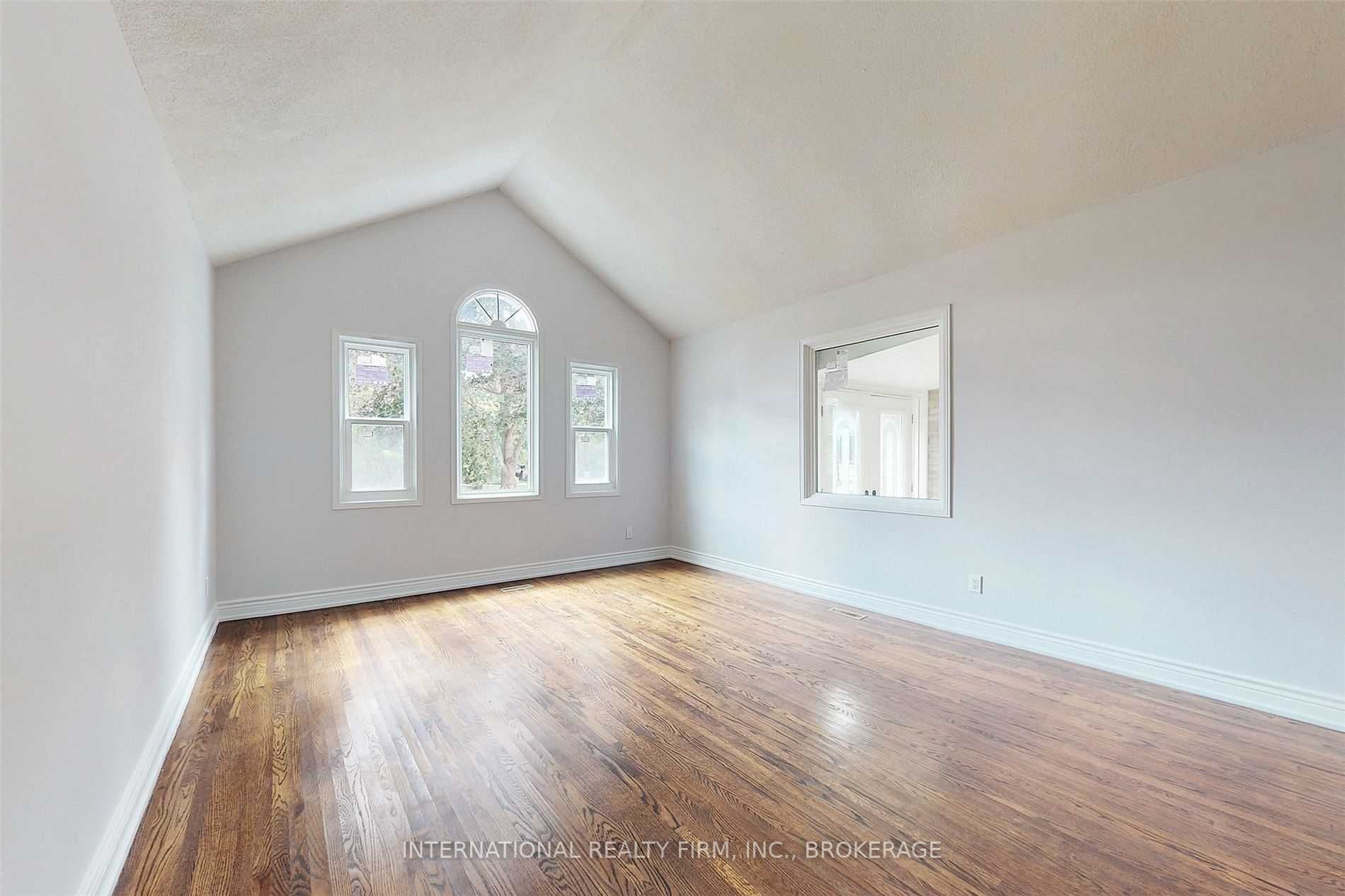 Listing W5901059 - Large Photo # 5