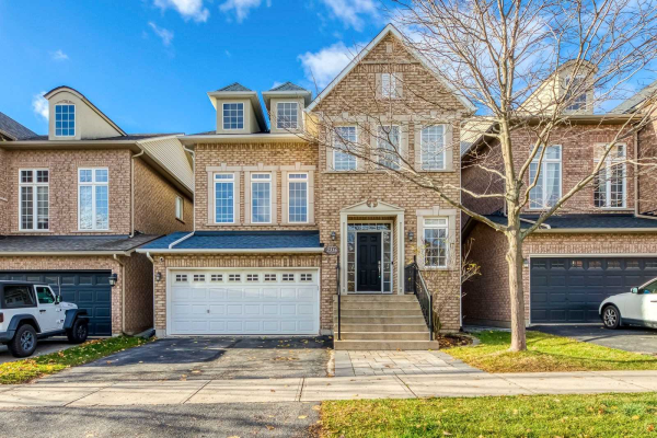 2316 Baronwood Dr, Oakville