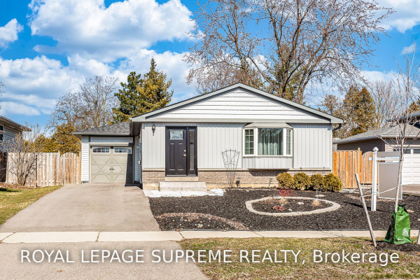 779 Cabot Tr, Milton