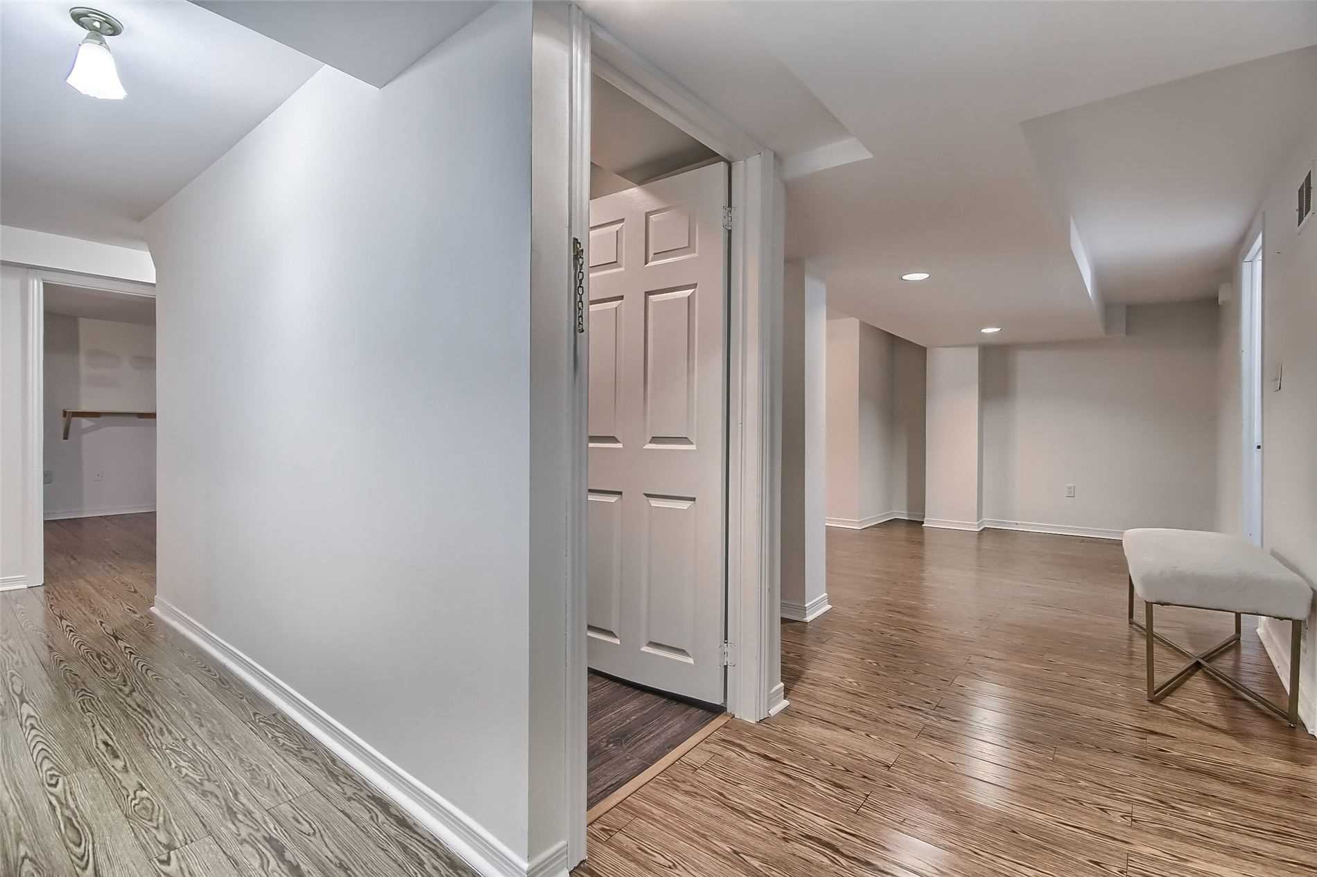 Listing W5902375 - Large Photo # 34