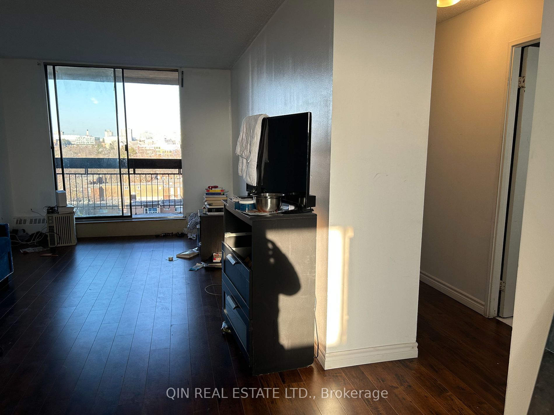 Listing W5902416 - Large Photo # 3