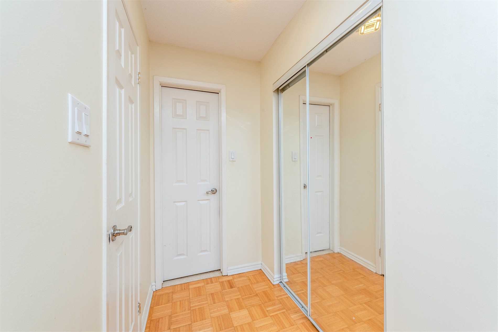 Listing W5903069 - Large Photo # 24