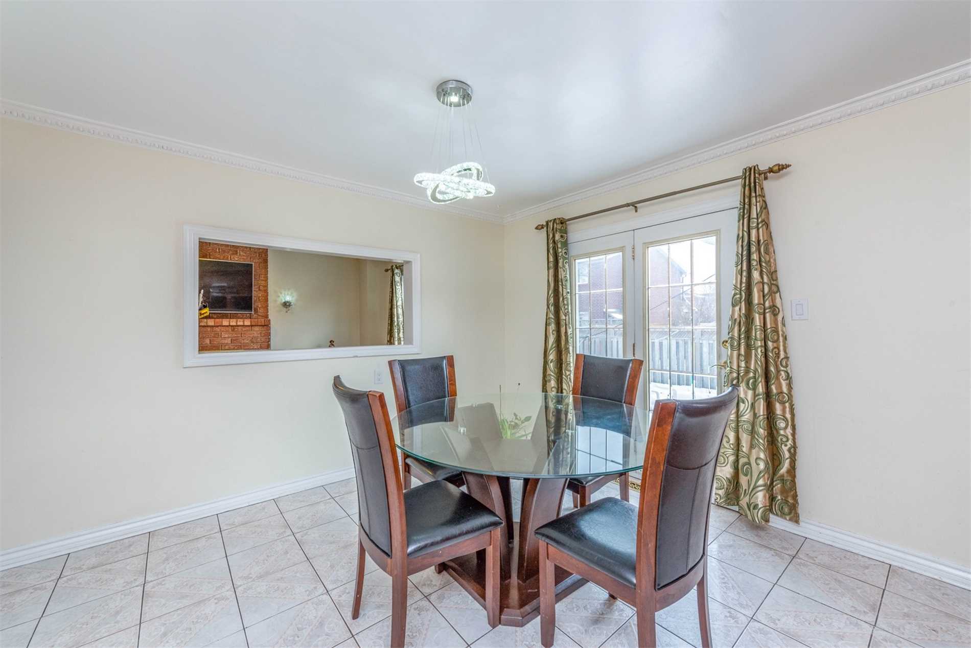 Listing W5903069 - Large Photo # 11