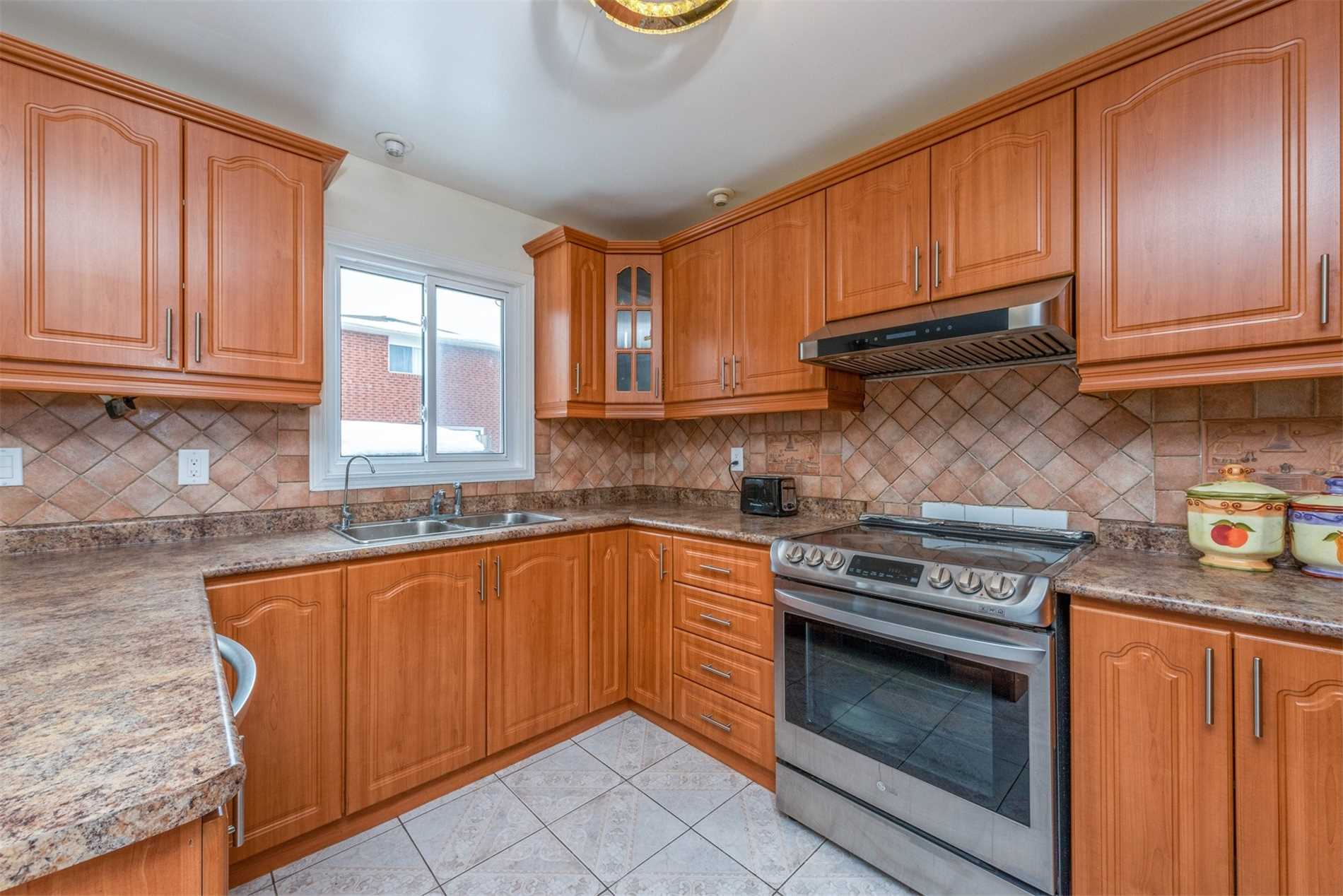 Listing W5903069 - Large Photo # 17