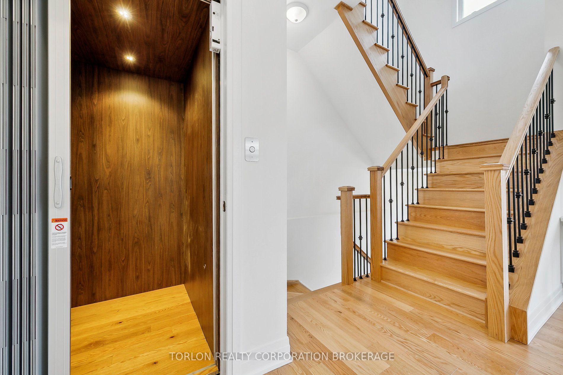 Listing W5903216 - Large Photo # 16