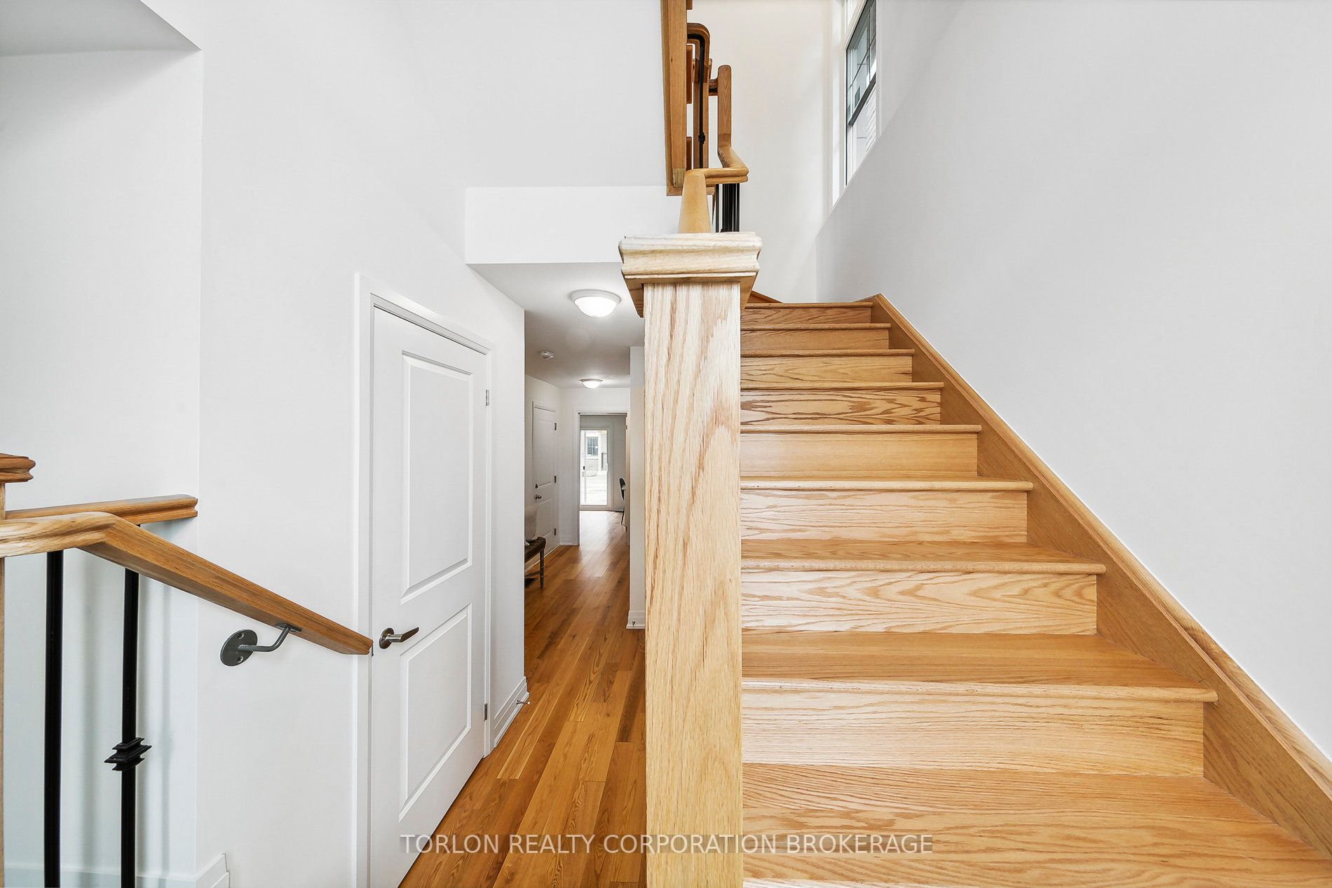 Listing W5903216 - Large Photo # 4