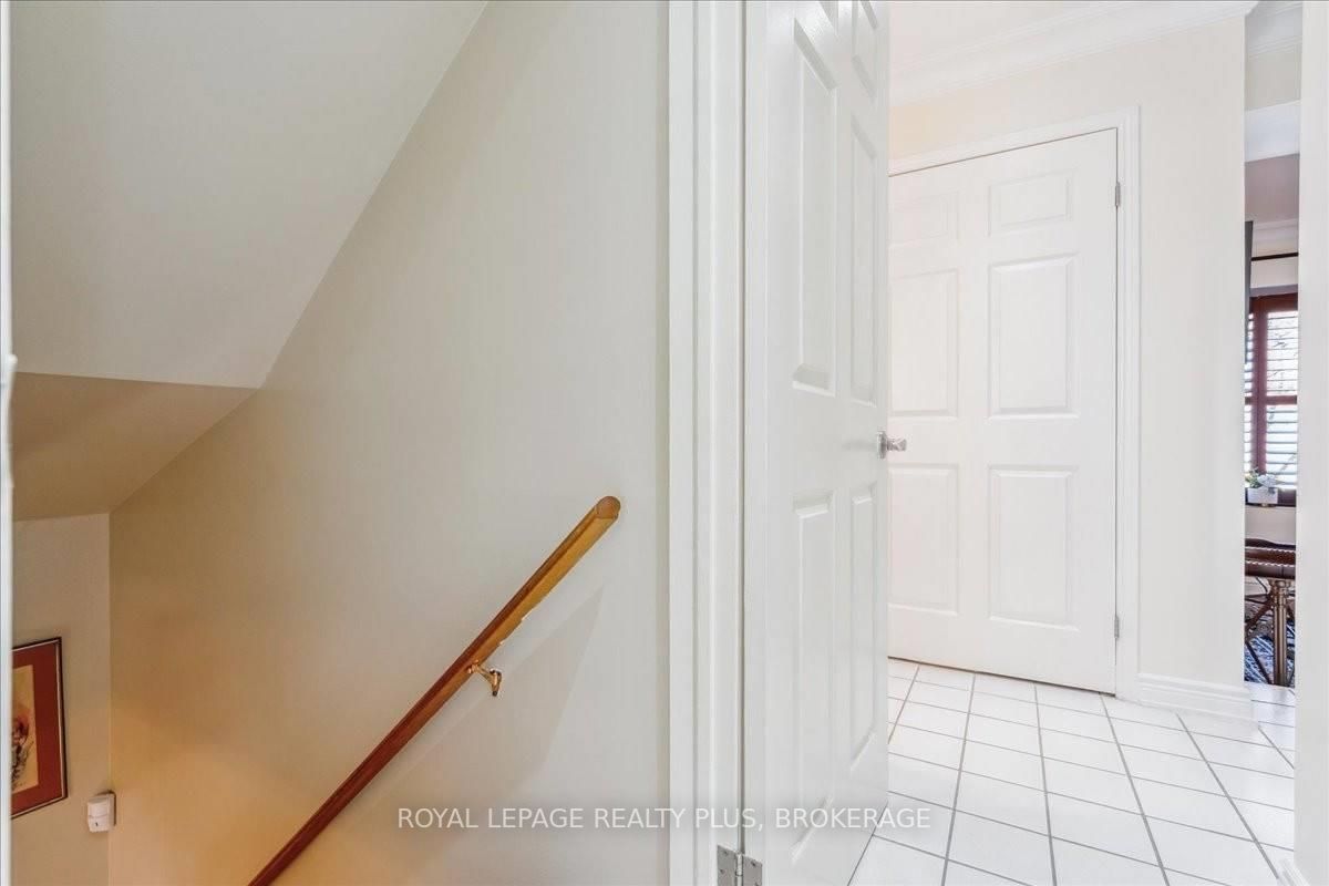 Listing W5903295 - Large Photo # 35