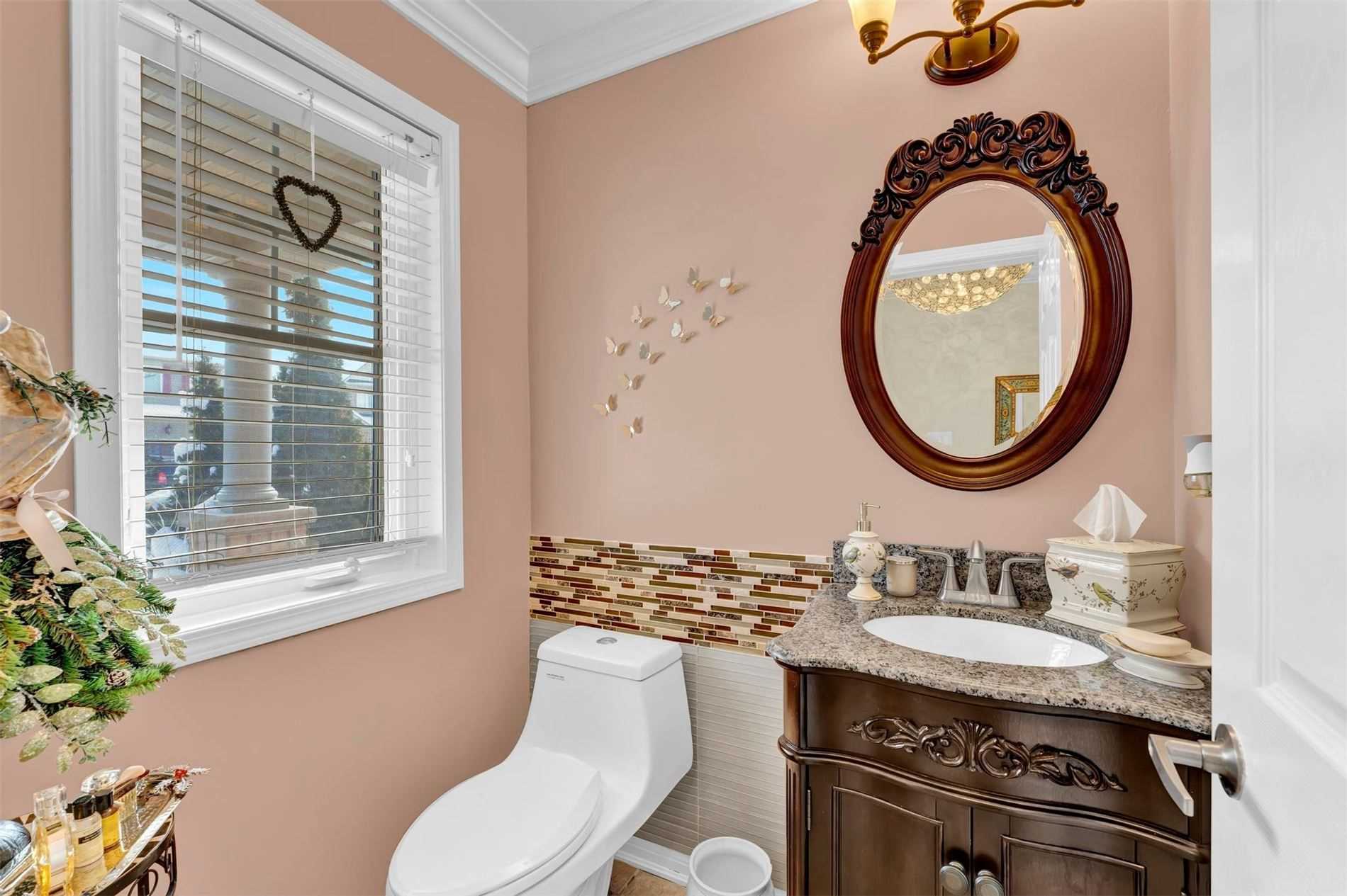 Listing W5903741 - Large Photo # 7