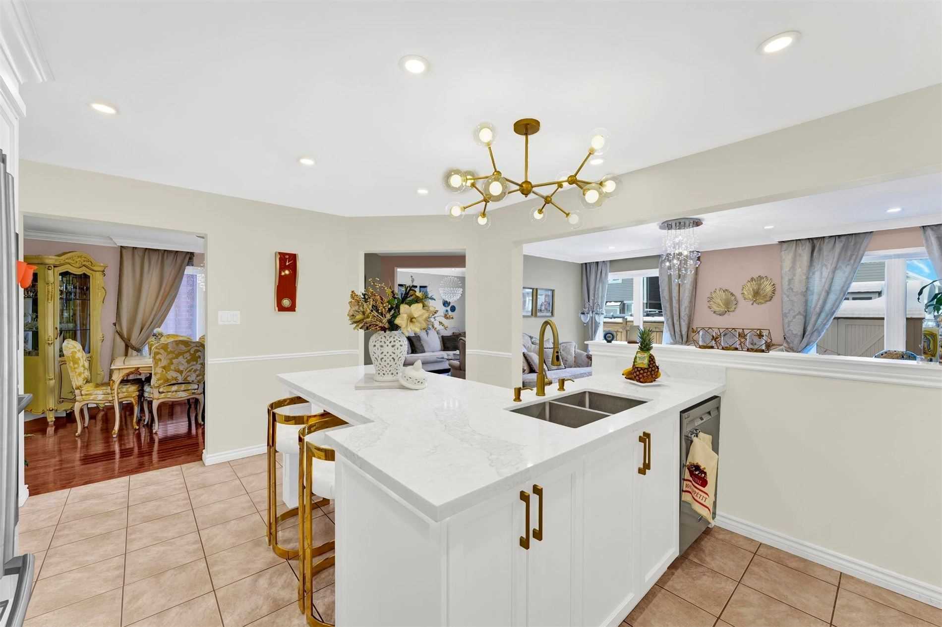 Listing W5903741 - Large Photo # 15