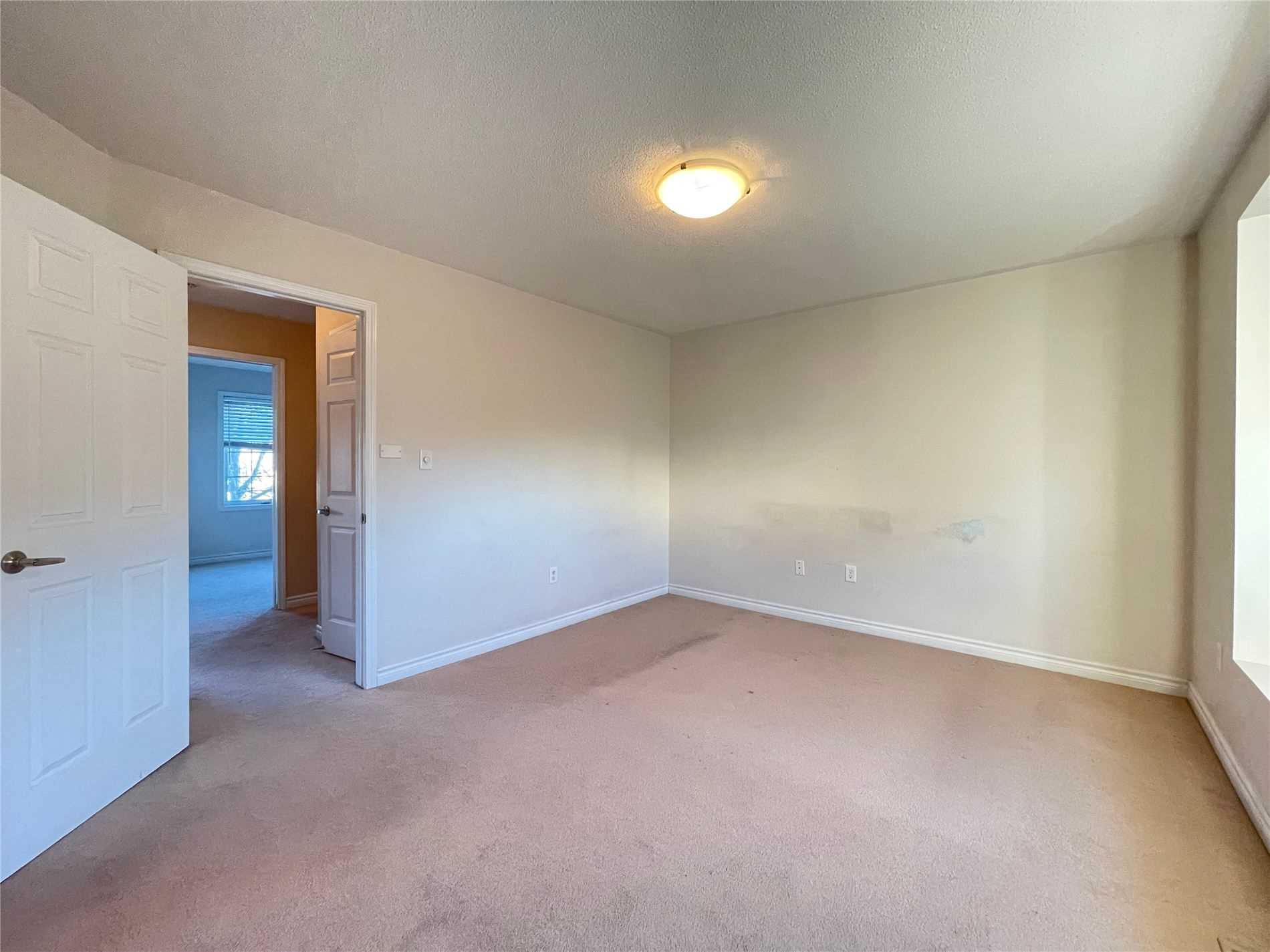 Listing W5903809 - Large Photo # 21