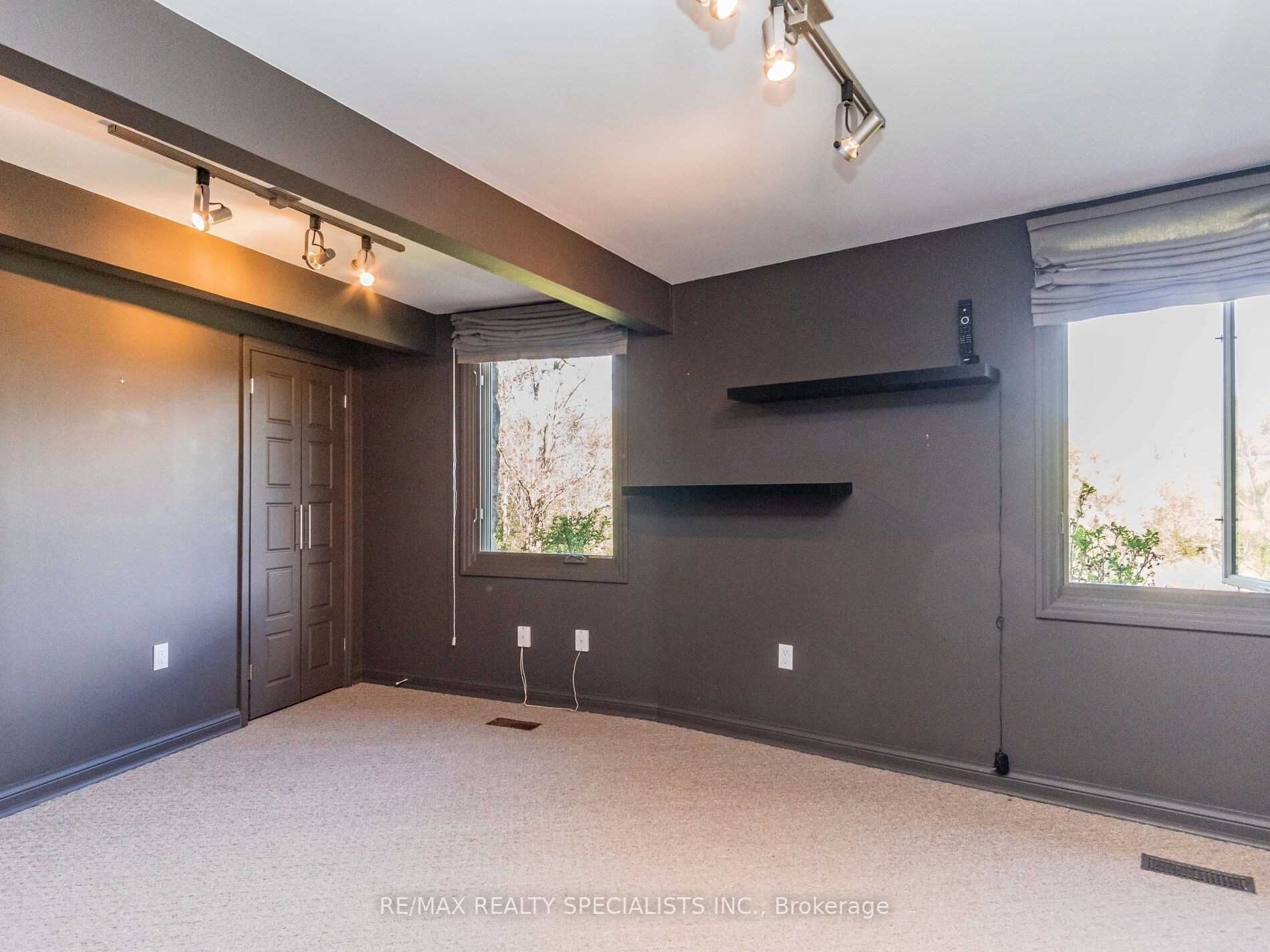 Listing W5903856 - Large Photo # 29