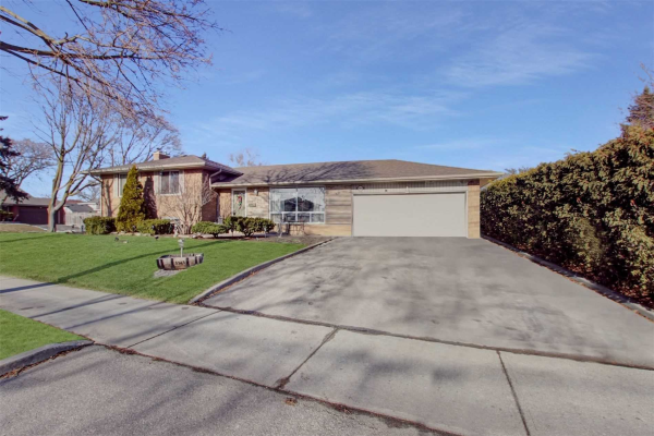 3363 Cedar Creek Dr, Mississauga