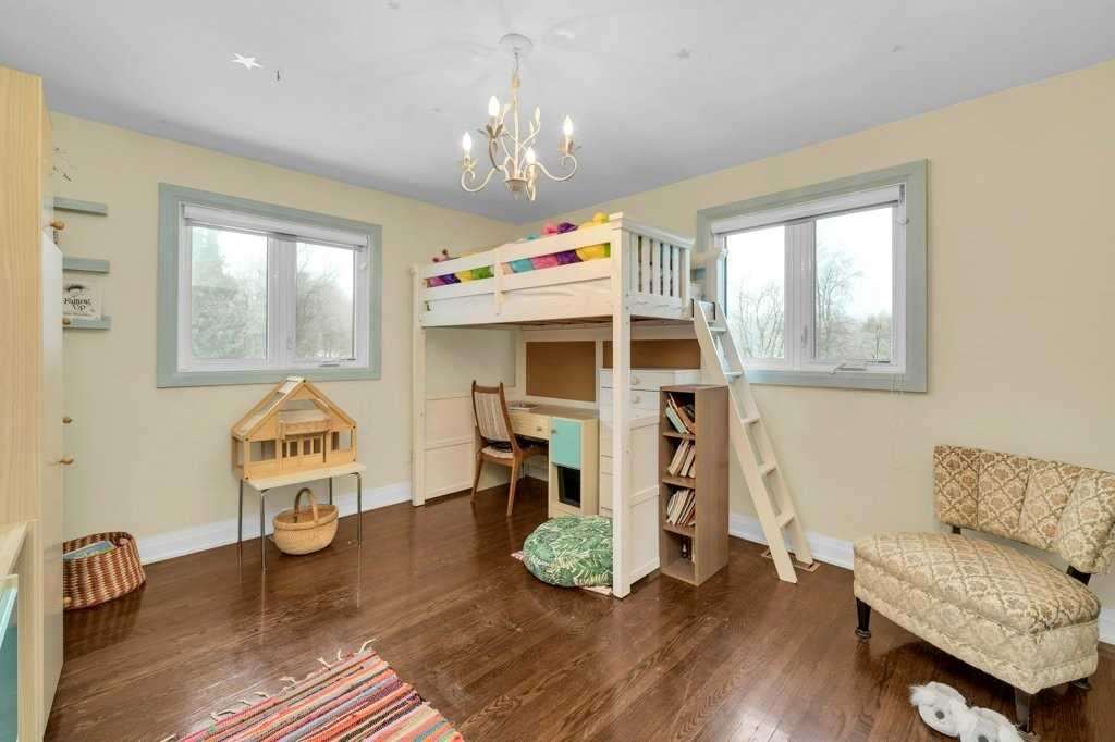 5 Glenn Crt