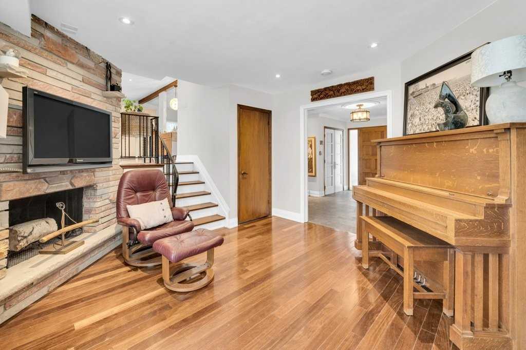 5 Glenn Crt