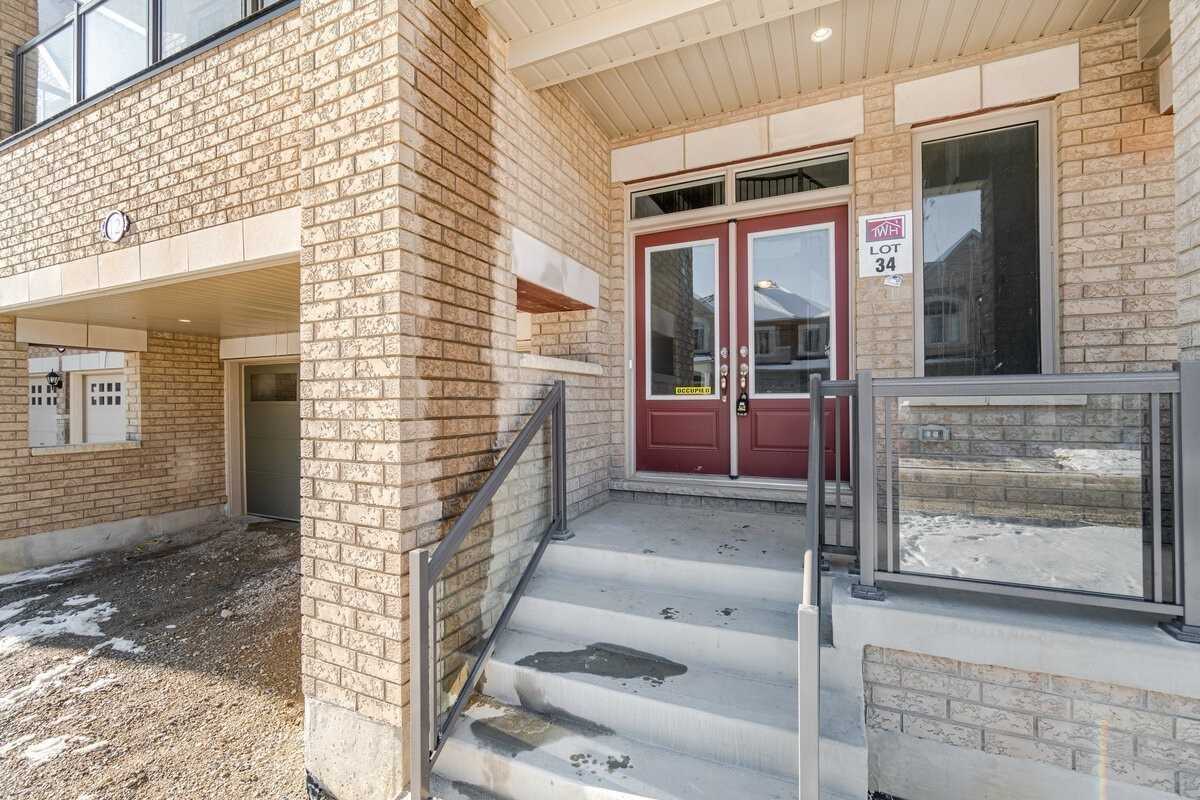 12 Junior Rd