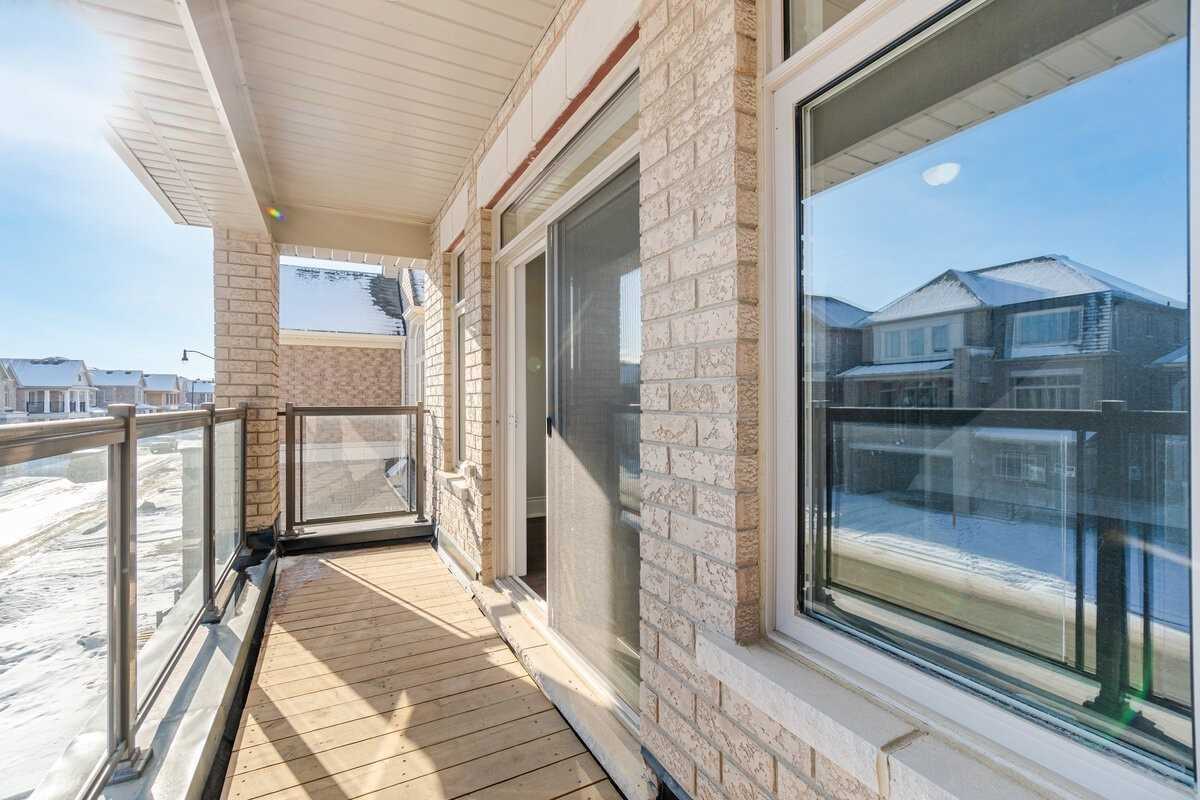 12 Junior Rd
