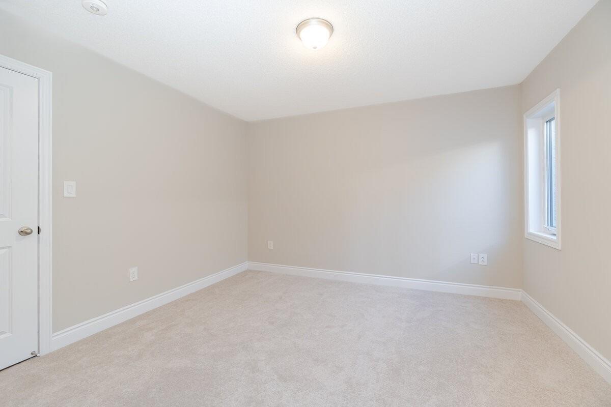 12 Junior Rd