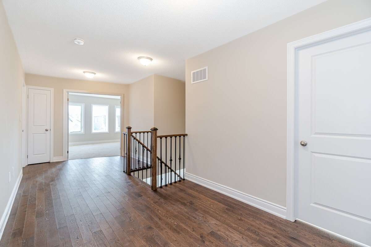 12 Junior Rd