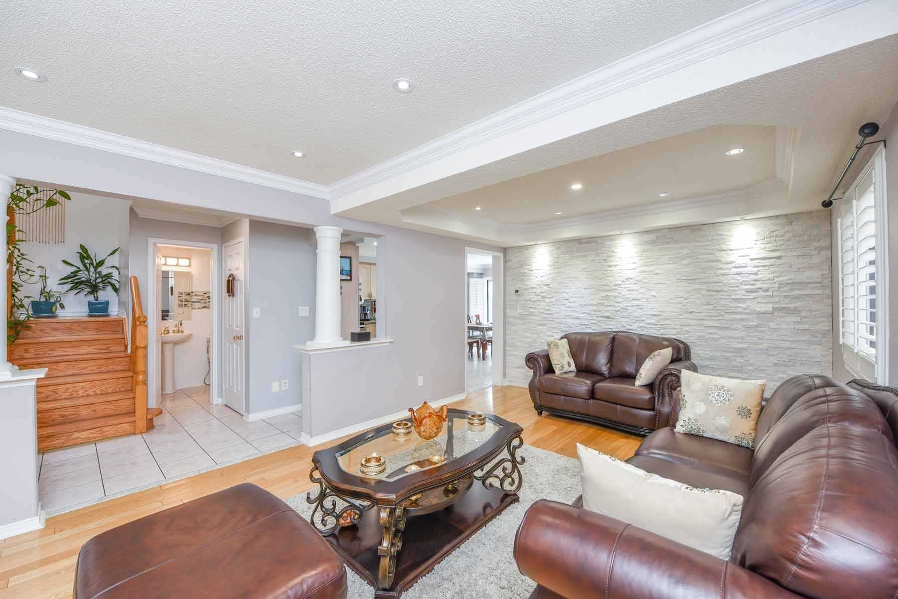 Listing W5905049 - Large Photo # 8