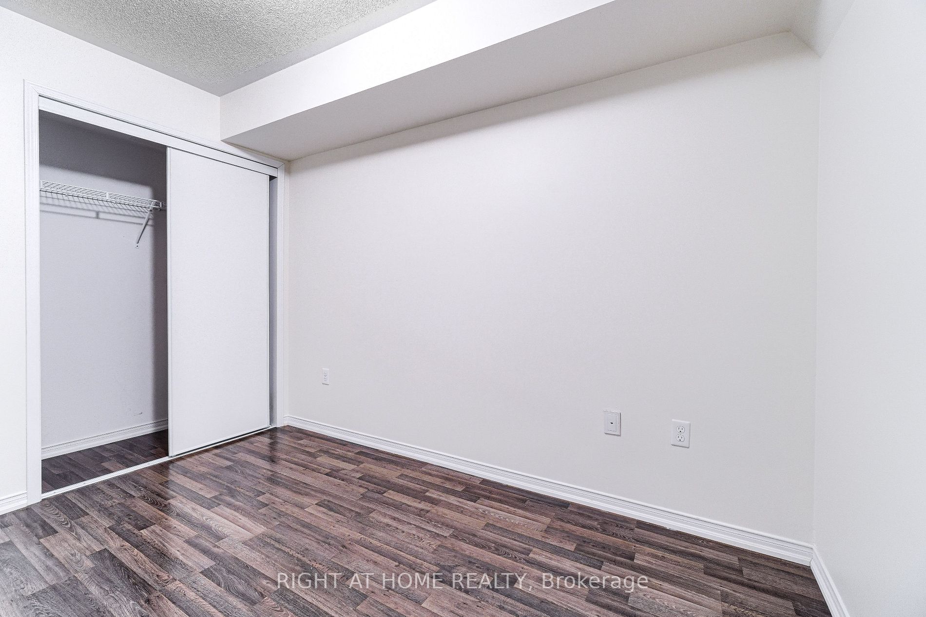 Listing W5905120 - Large Photo # 19
