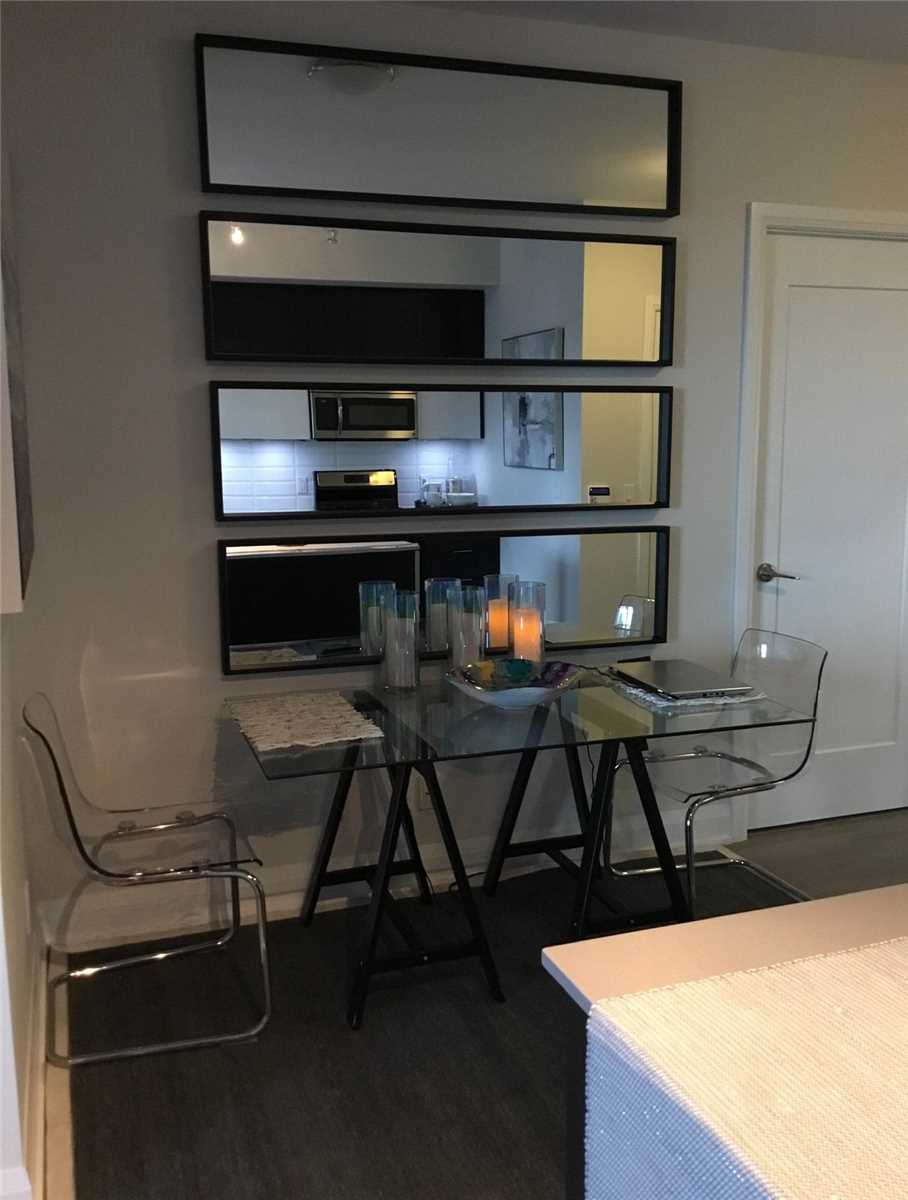 56 Annie Craig Drive, #1011