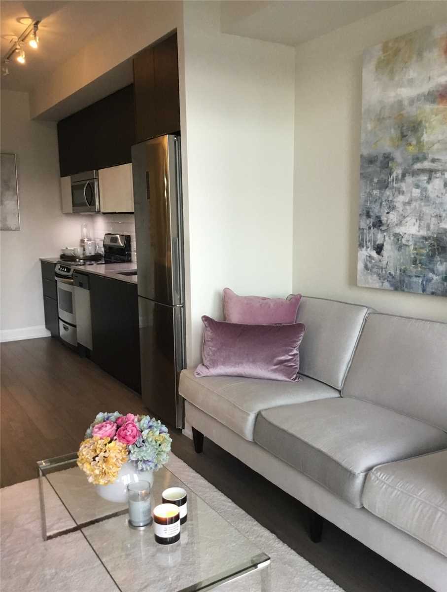 56 Annie Craig Drive, #1011