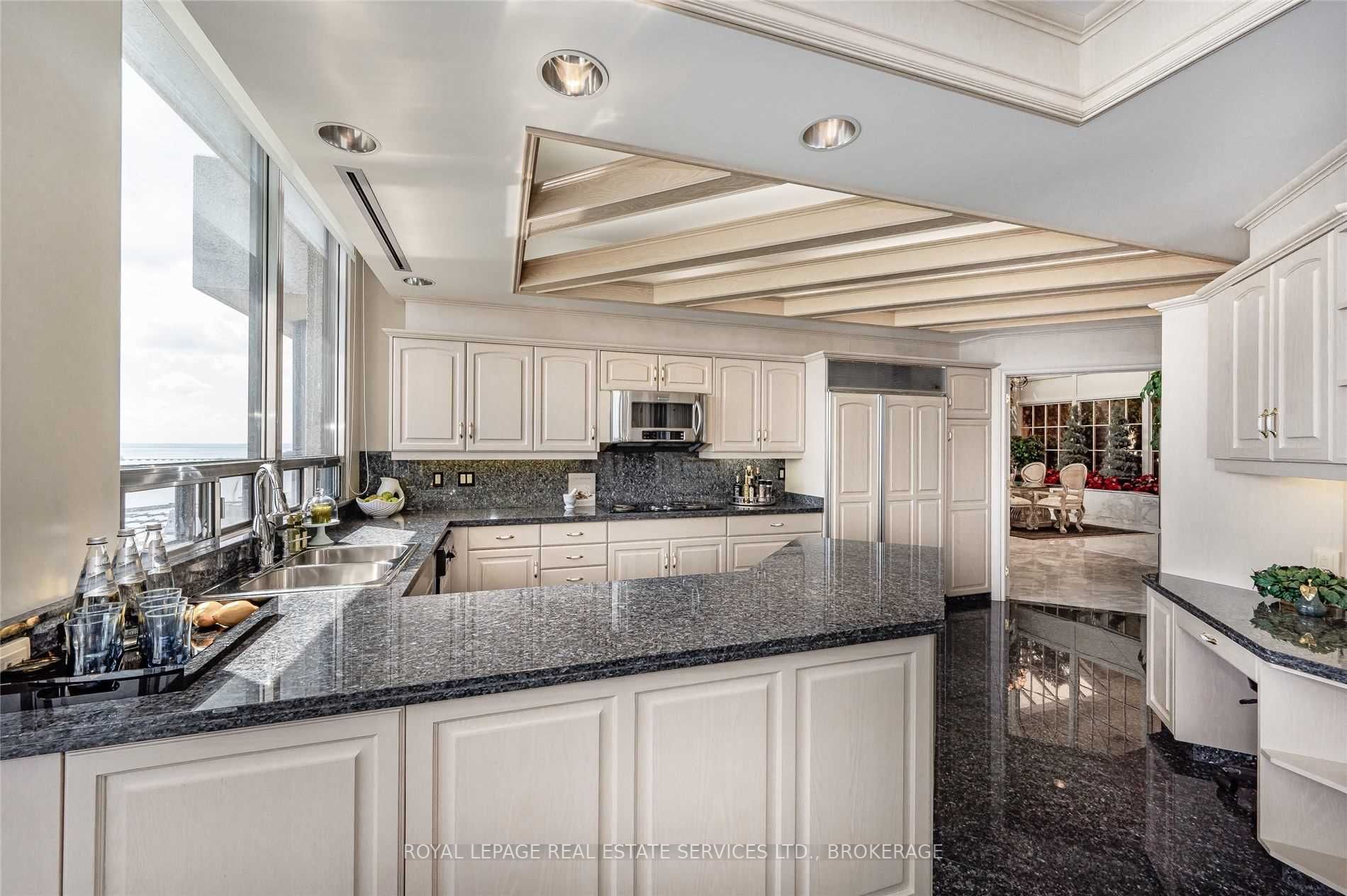 Listing W5905563 - Large Photo # 12