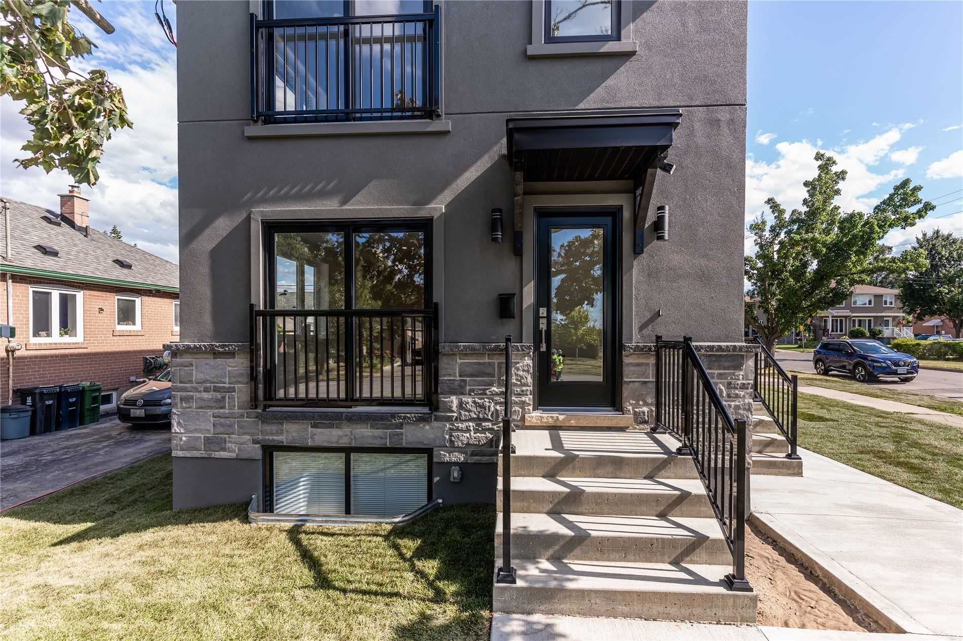 15 Burrard Rd