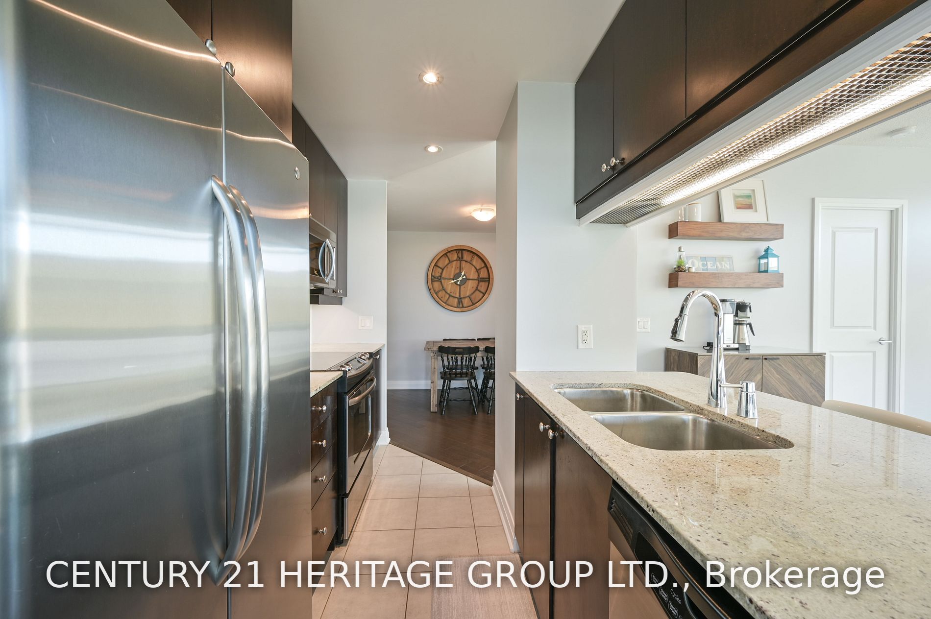 1055 Southdown Rd W, #503