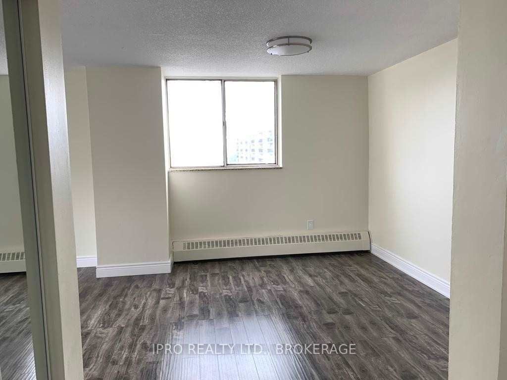 Listing W5906857 - Large Photo # 11